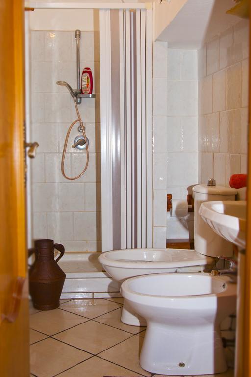 B&B Garibaldi Катания Экстерьер фото